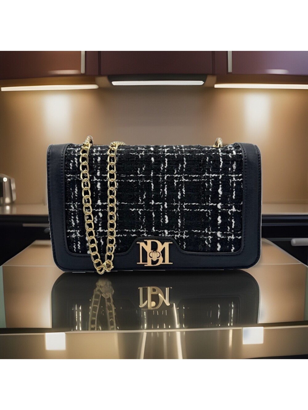 Badgley Mischka Designer Women’s Crossbody Handbag Black & White - Gold Chain
